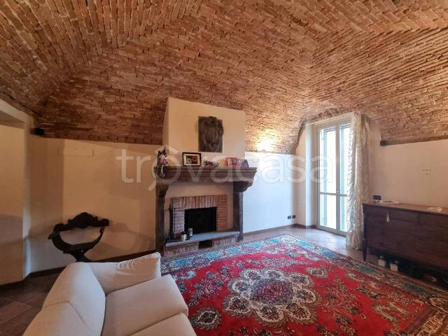 Appartamento in affitto a Torre D'isola, Lombardia