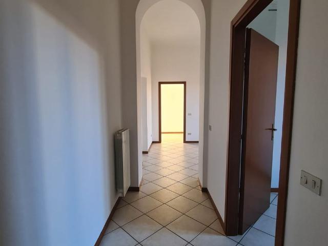 Appartamento in affitto a Barnasc, Tradate