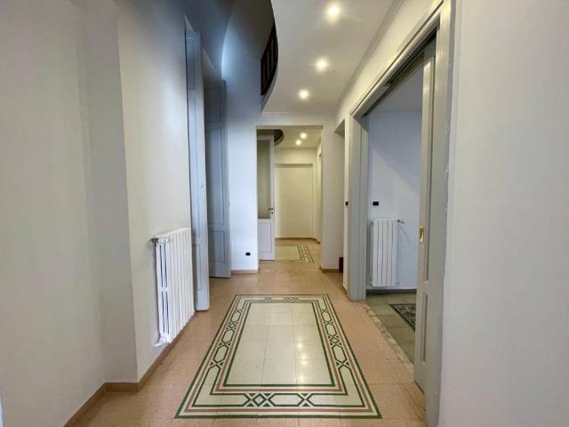 Appartamento in affitto a Puglia, Barletta-andria-trani