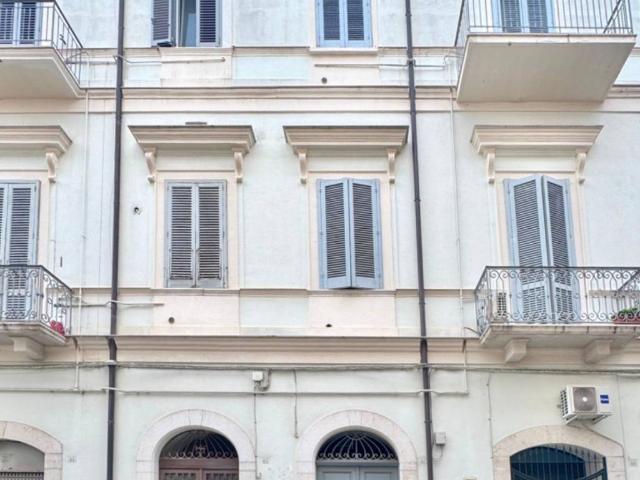 Appartamento in affitto a Trani, Barletta-Andria-Trani