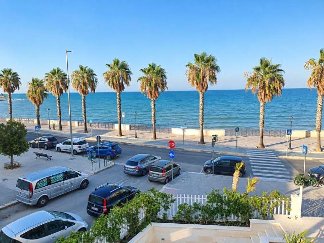 Appartamento in affitto a Trani, Barletta-Andria-Trani