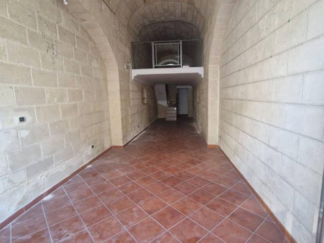 Appartamento in affitto a Puglia, Barletta-andria-trani