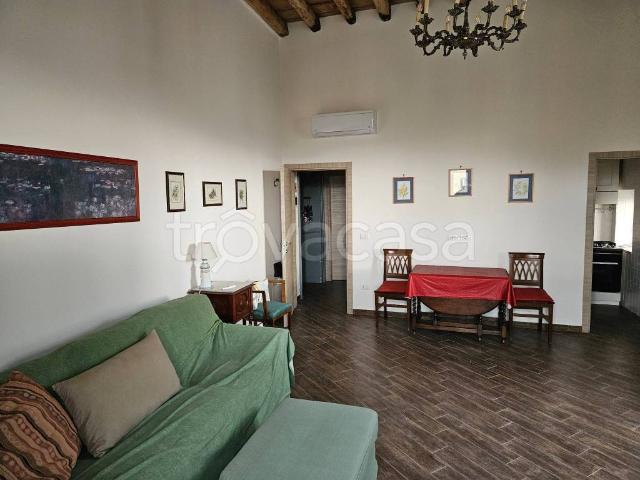 Appartamento in affitto a Puglia, Barletta-andria-trani