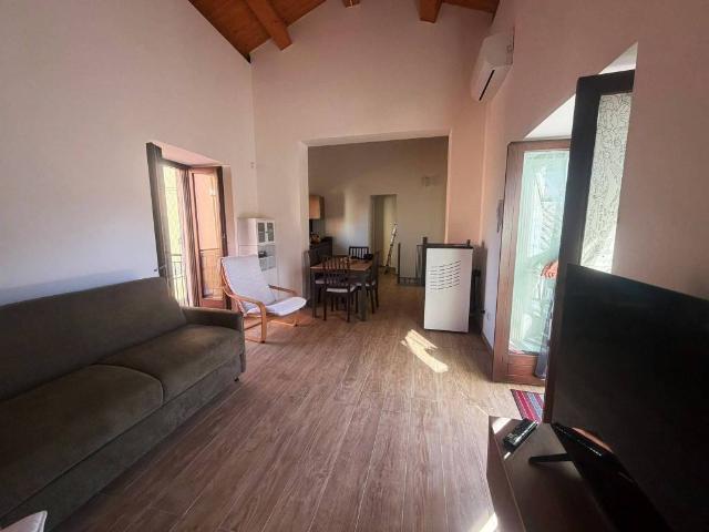 Appartamento in affitto a Trecastagni, Sicilia