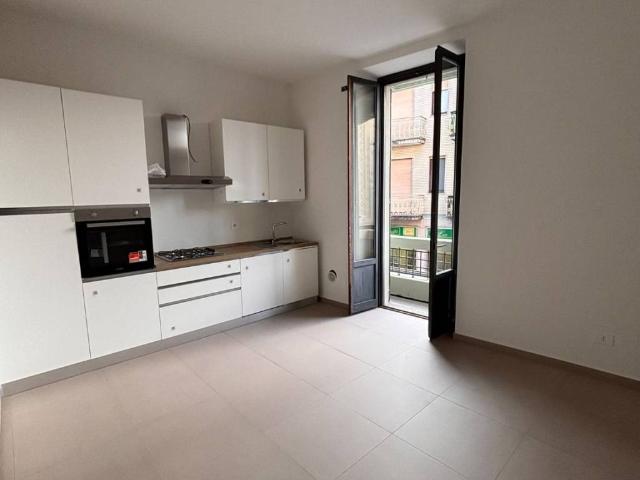 Appartamento in affitto a Trecate, Novara