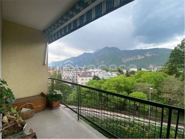 Appartamento in affitto a Territorio Val d'Adige, Trento