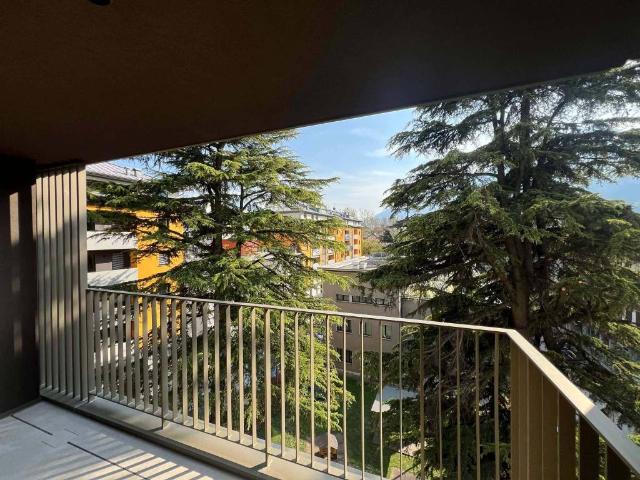 Appartamento in affitto a Territorio Val d'Adige, Trento