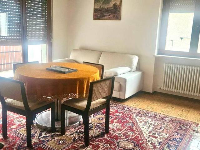 Appartamento in affitto a Territorio Val d'Adige, Trento