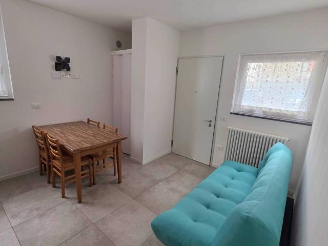 Appartamento in affitto a Territorio Val d'Adige, Trento