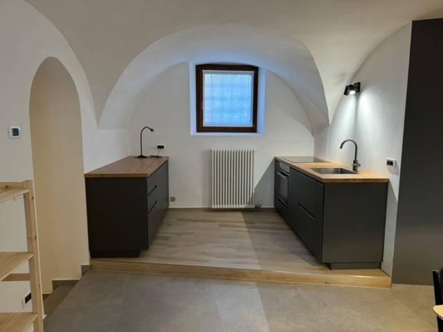Appartamento in affitto a Territorio Val d'Adige, Trento