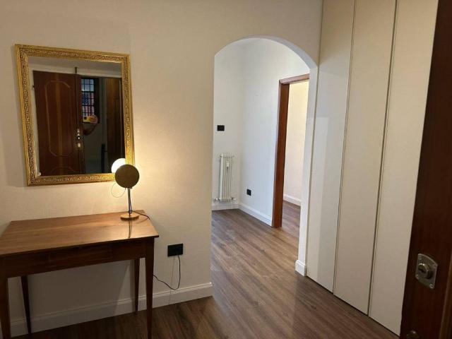Appartamento in affitto a Territorio Val d'Adige, Trento