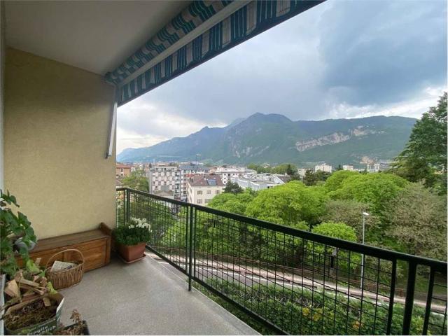 Appartamento in affitto a Territorio Val d'Adige, Trento