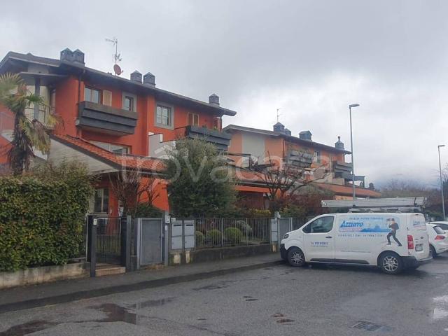 Appartamento in affitto a Trescore Balneario, Lombardia
