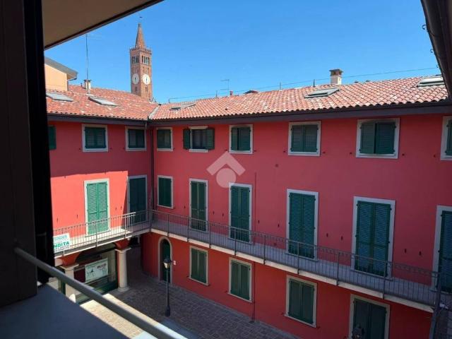 Appartamento in affitto a Treviglio, Lombardia