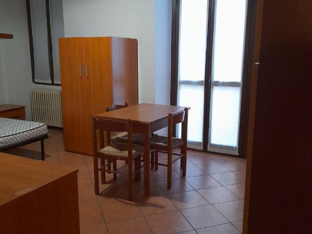 Appartamento in affitto a Treviglio, Lombardia