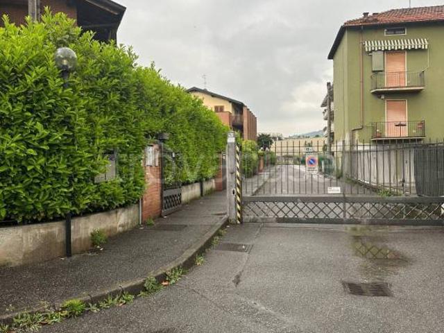 Appartamento in affitto a Curnasco, Treviolo