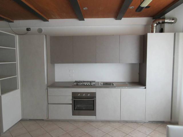 Appartamento in affitto a Treviso, Veneto