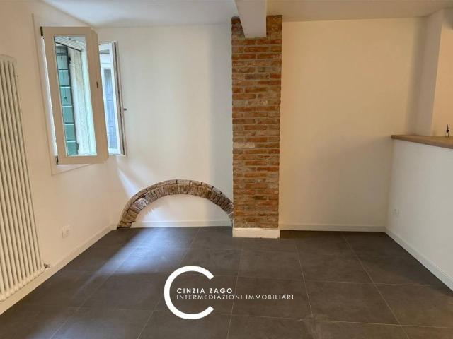 Appartamento in affitto a Treviso, Area Appiani