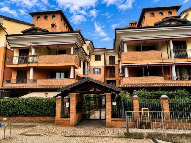 Appartamento in affitto a Trezzano Sul Naviglio, Lombardia