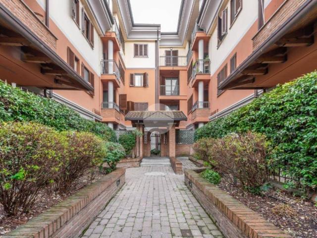 Appartamento in affitto a Trezzano Sul Naviglio, Lombardia