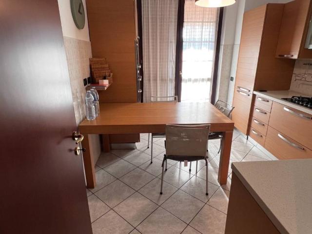 Appartamento in affitto a Cascina Gaggia, Trezzano Sul Naviglio