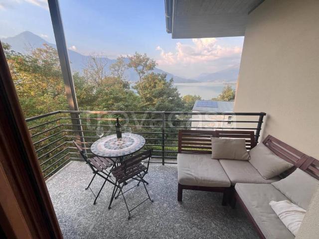 Appartamento in affitto a Novedo, Trezzone