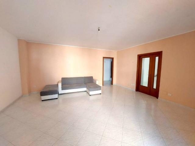 Appartamento in affitto a Puglia, Lecce