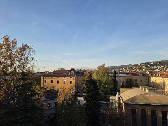 Appartamento in affitto a Barriera Vecchia-San Giacomo, Villa Opicina