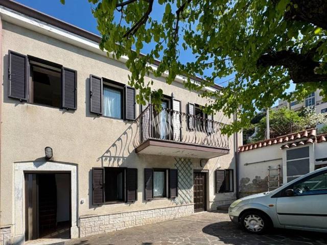 Appartamento in affitto a Conconello / Ferlugi, Villa Opicina