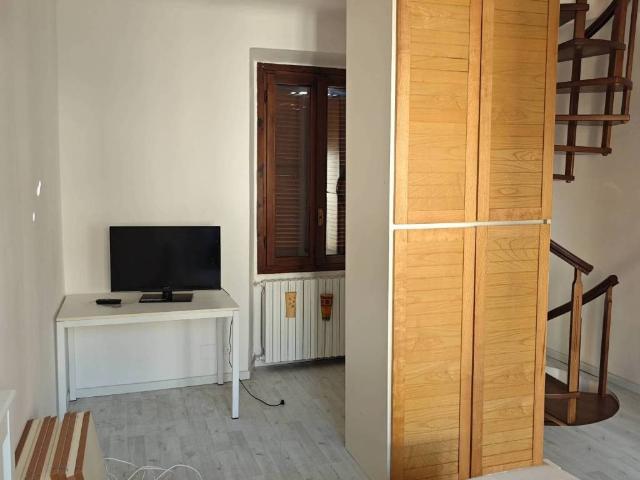 Appartamento in affitto a Turate, Lombardia