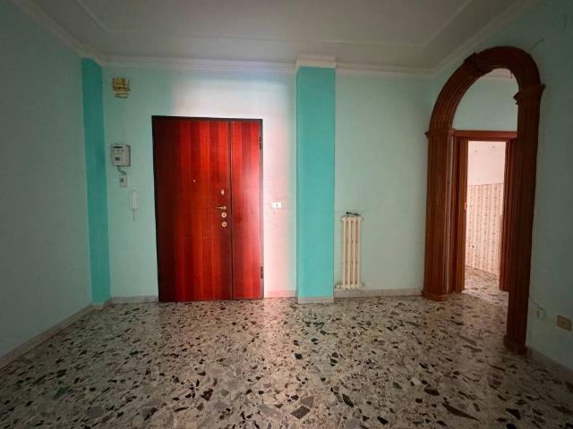 Appartamento in affitto a Puglia, Bari