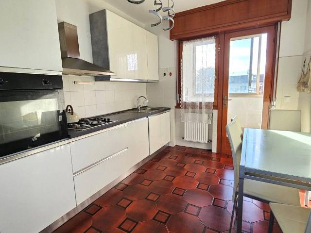 Appartamento in affitto a Paderno, Reana Del Roiale