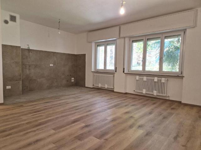 Appartamento in affitto a Borgo Poscolle, Reana Del Roiale