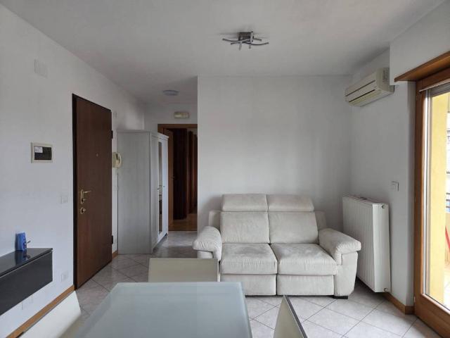 Appartamento in affitto a Partidor, Reana Del Roiale