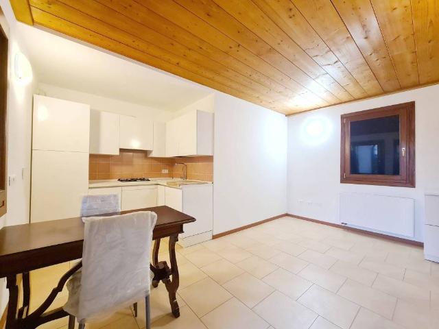 Appartamento in affitto a Udine, Casali Osellin