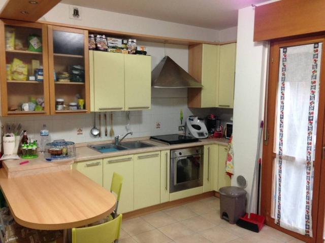 Appartamento in affitto a Rizzi, Reana Del Roiale