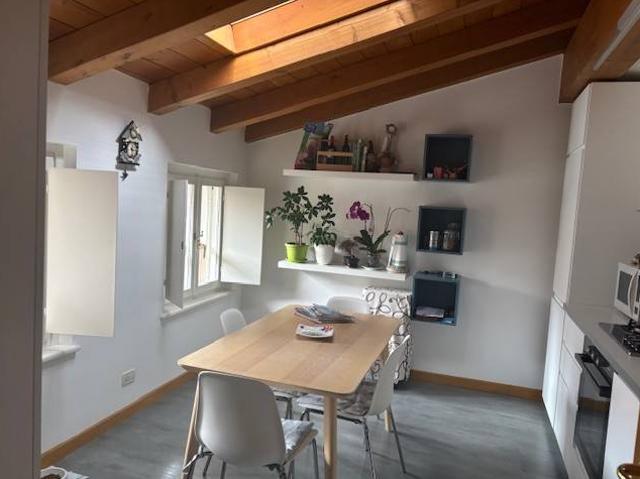 Appartamento in affitto a Udine, Borgo Grazzano
