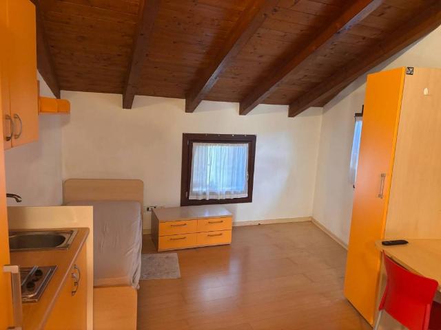 Appartamento in affitto a Borgo Villalta, Reana Del Roiale