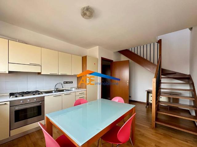 Appartamento in affitto a Rizzi, Reana Del Roiale