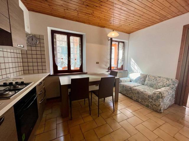 Appartamento in affitto a Borgo Grazzano, Reana Del Roiale