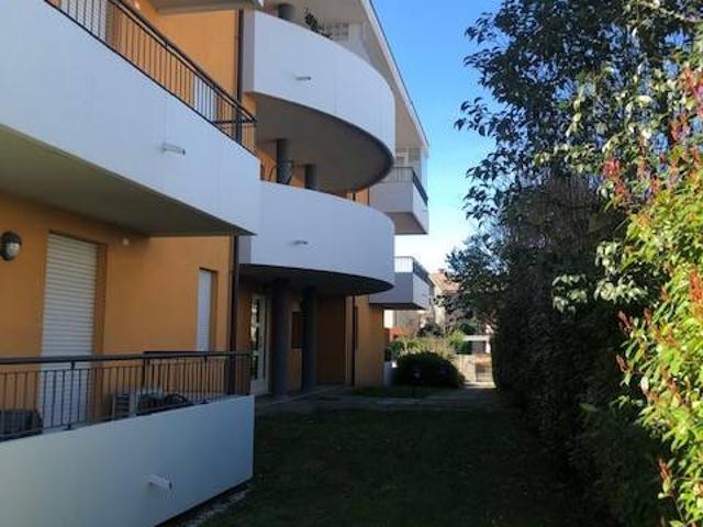 Appartamento in affitto a Paderno, Reana Del Roiale