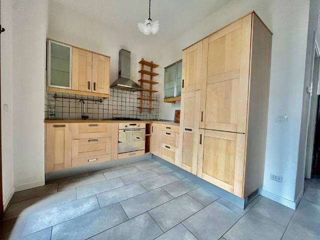 Appartamento in affitto a Borgo Grazzano, Reana Del Roiale