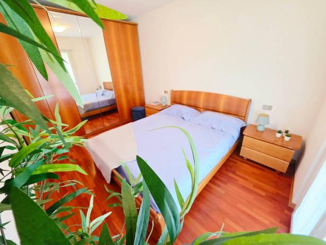 Appartamento in affitto a Rizzi, Reana Del Roiale