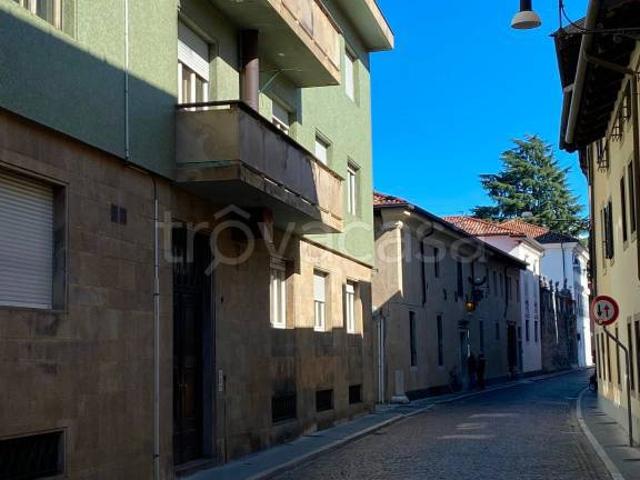Appartamento in affitto a Borgo Poscolle, Reana Del Roiale