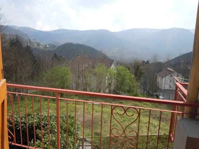 Appartamento in affitto a Urbe, Liguria