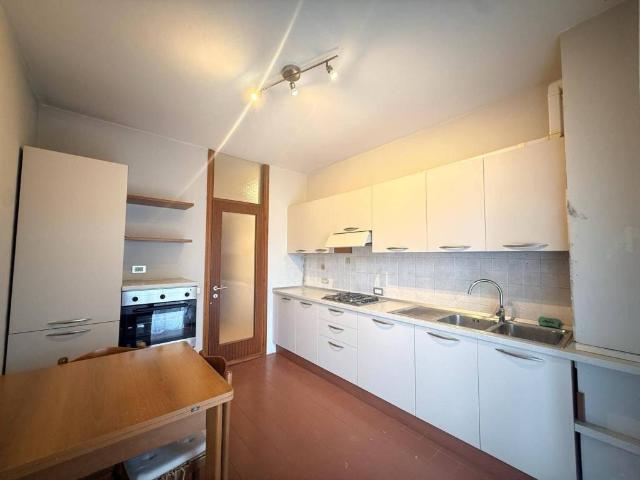 Appartamento in affitto a Valbrembo, Lombardia