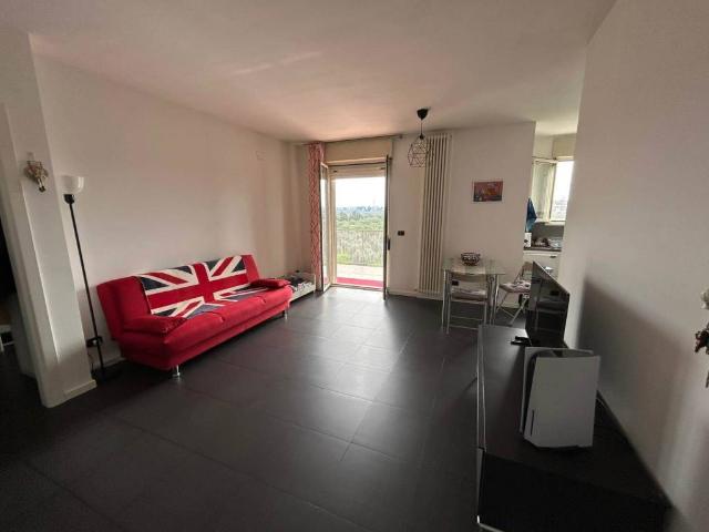 Appartamento in affitto a Valenzano San Lorenzo, Puglia
