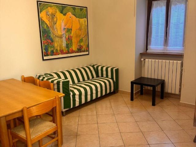 Appartamento in affitto a Valgreghentino, Lombardia