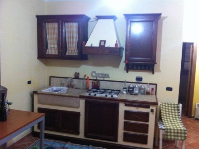 Appartamento in affitto a Valtopina, Umbria