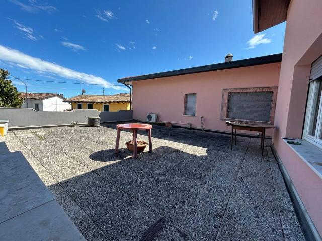 Appartamento in affitto a Valvasone, Friuli-Venezia Giulia